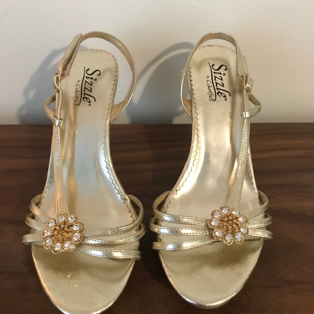 Women's Aerosoles exit ramp pump